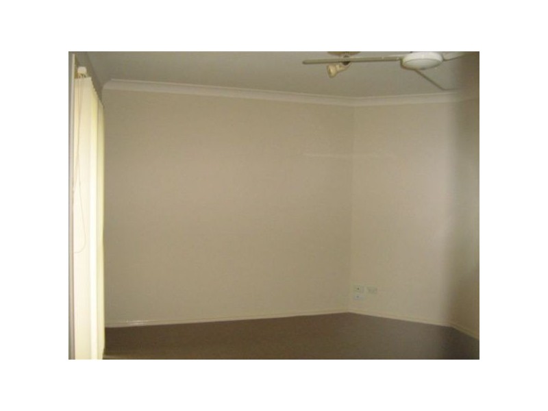 6 Oxford St, Sippy Downs QLD 4556