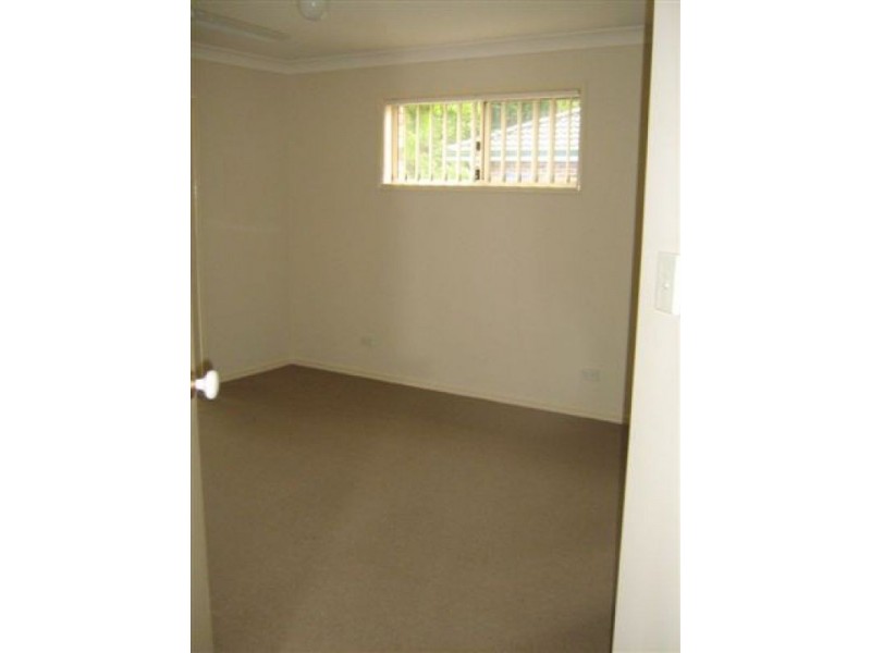 6 Oxford St, Sippy Downs QLD 4556