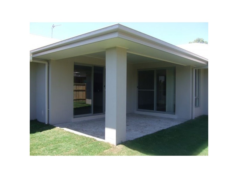 8 Parks Link Court, Pelican Waters QLD 4551