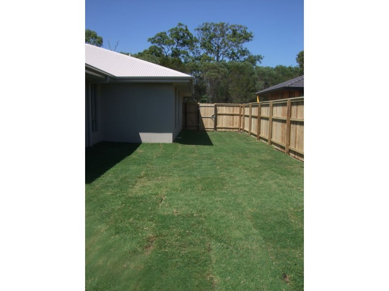 8 Parks Link Court, Pelican Waters QLD 4551