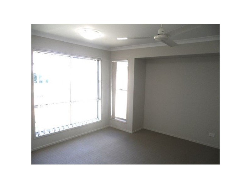 10 Silvereye Street, Sippy Downs QLD 4556