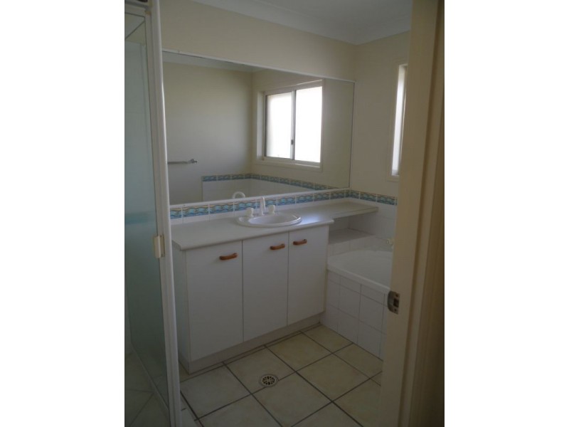 22 Parkville St, Sippy Downs QLD 4556