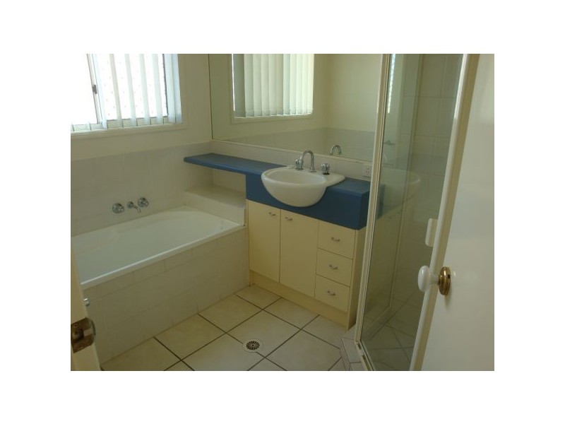 8 Explorer Street, Sippy Downs QLD 4556