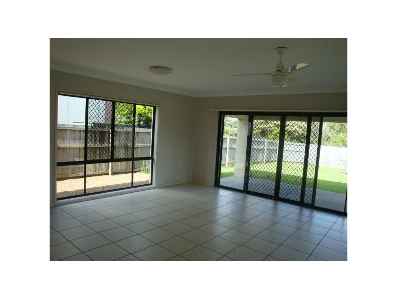 17 Cairncroft Place, Sippy Downs QLD 4556