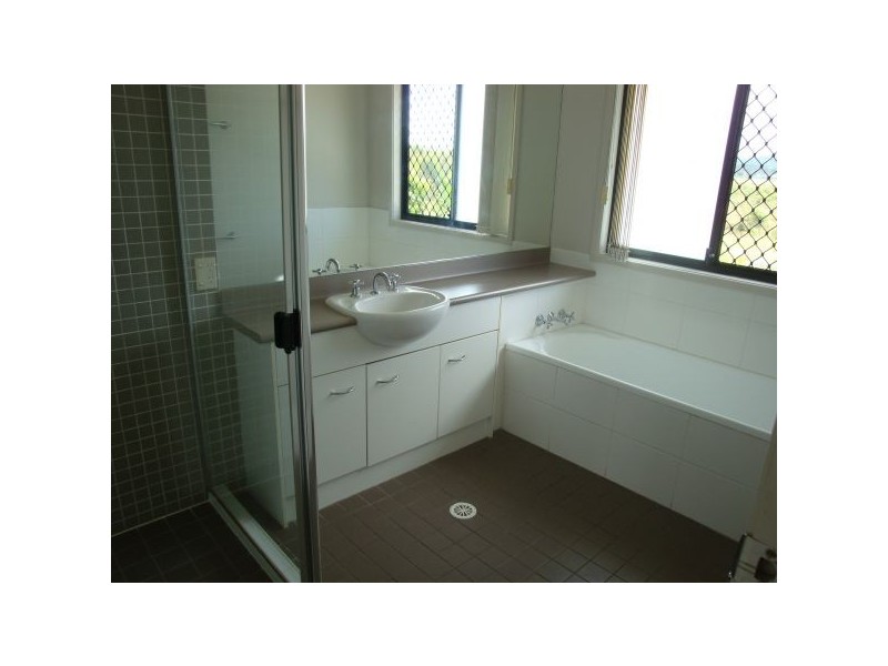 17 Cairncroft Place, Sippy Downs QLD 4556