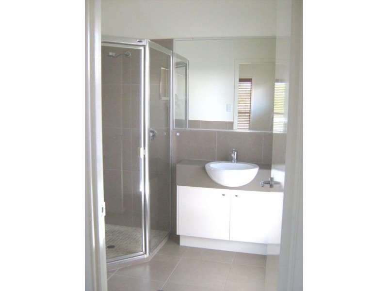 23 Bateman St, Sippy Downs QLD 4556
