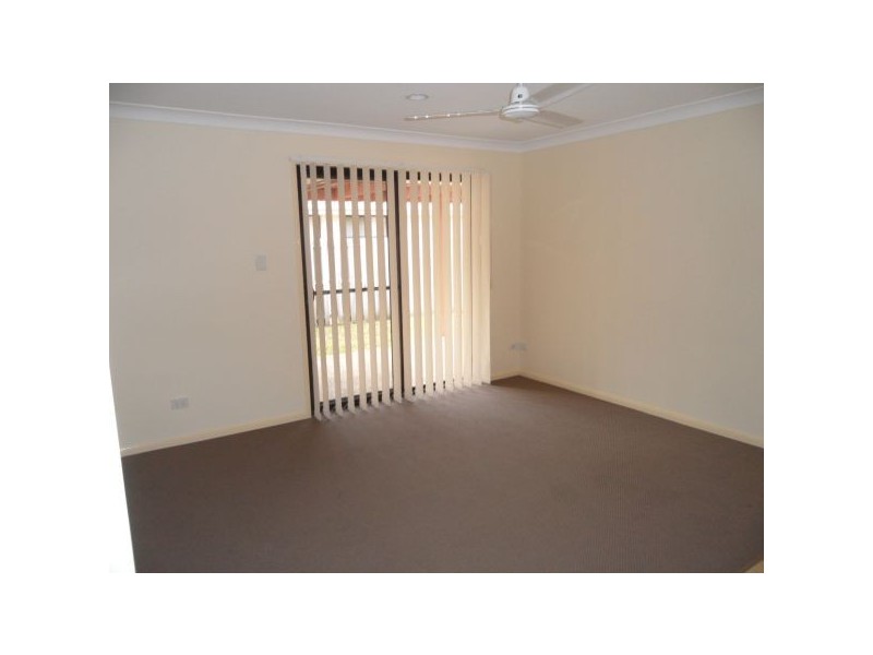 20 Bernheid Cres, Sippy Downs QLD 4556