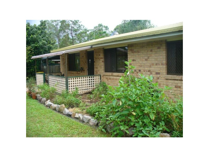 2 Vidler Court, Landsborough QLD 4550
