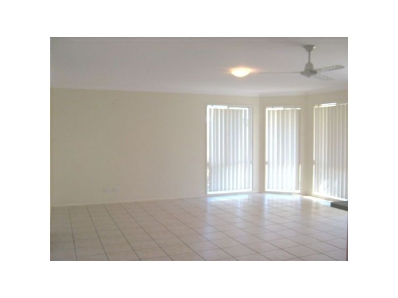 4 Oakdale Drive, Sippy Downs QLD 4556