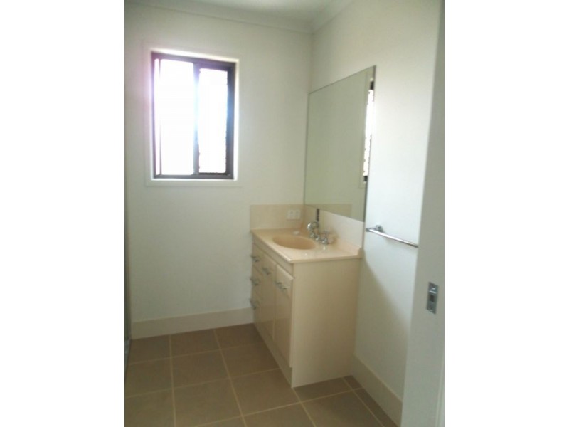 75 Creekside Drive, Sippy Downs QLD 4556