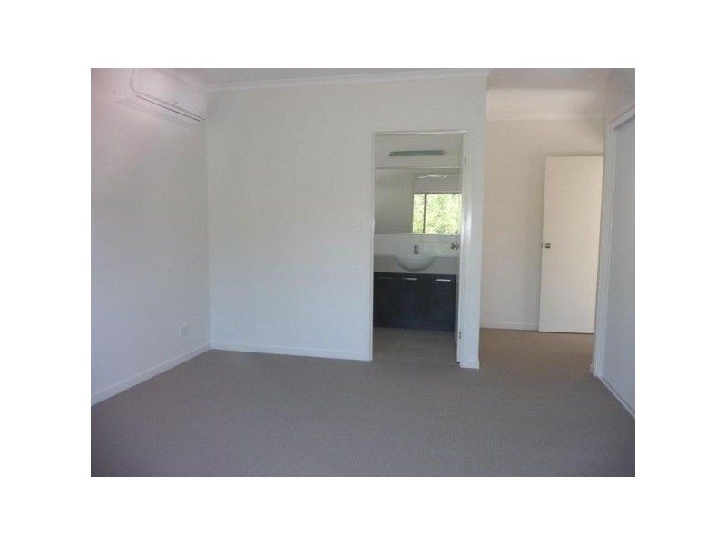 6 Anticipation Close, Nambour QLD 4560