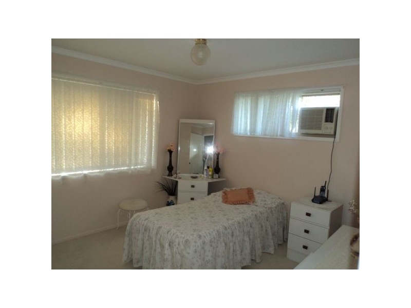 49 King Rd, Mooloolah Valley QLD 4553