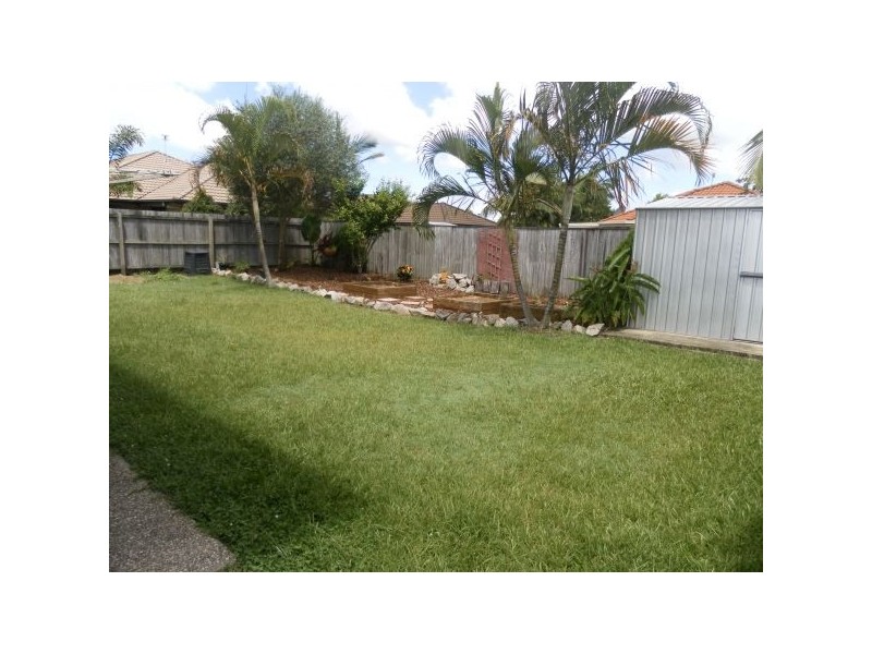 37 Statesman Cct, Sippy Downs QLD 4556