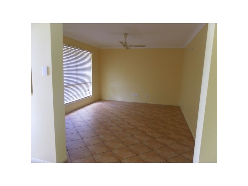 37 Statesman Cct, Sippy Downs QLD 4556