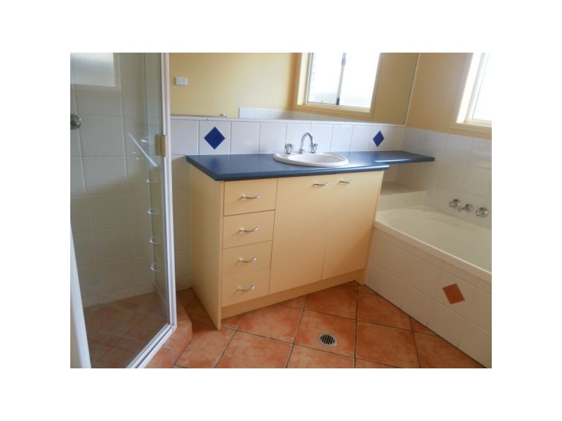 37 Statesman Cct, Sippy Downs QLD 4556