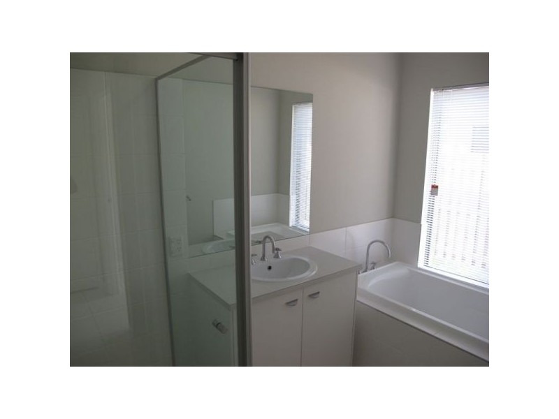 77 Chestwood Cresent, Sippy Downs QLD 4556