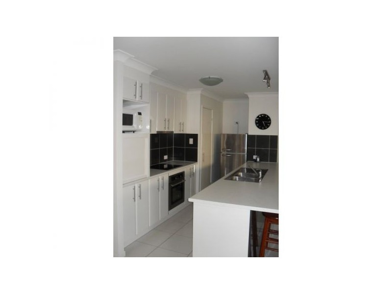 11 Myrtus St, Mountain Creek QLD 4557