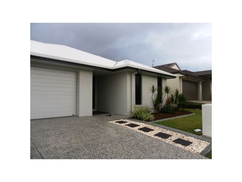11 Myrtus St, Mountain Creek QLD 4557