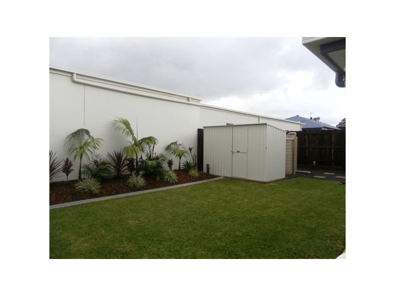 11 Myrtus St, Mountain Creek QLD 4557