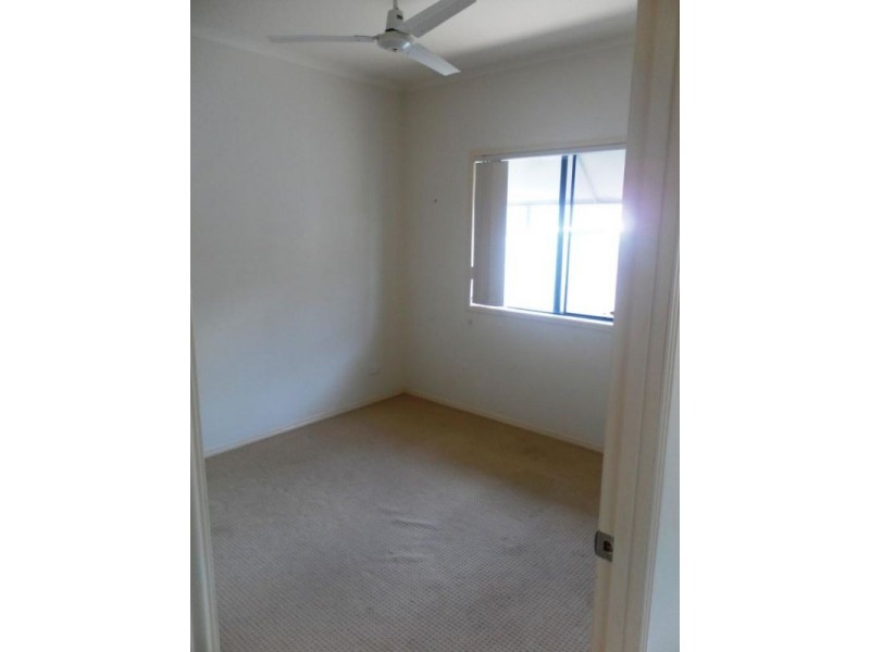 11 Irving Place, Sippy Downs QLD 4556