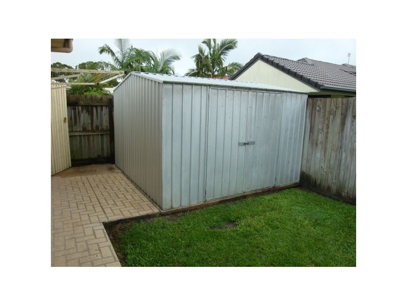 11 Irving Place, Sippy Downs QLD 4556