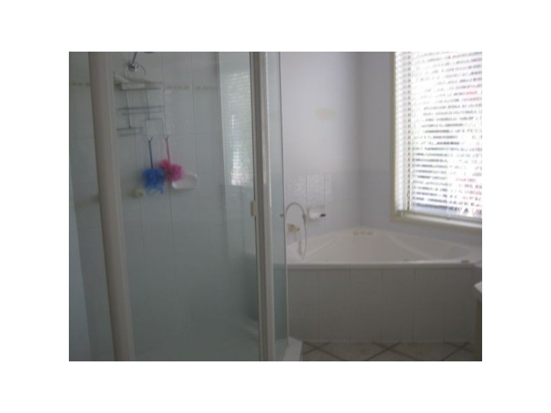 18 Attenborough Close, Buderim QLD 4556