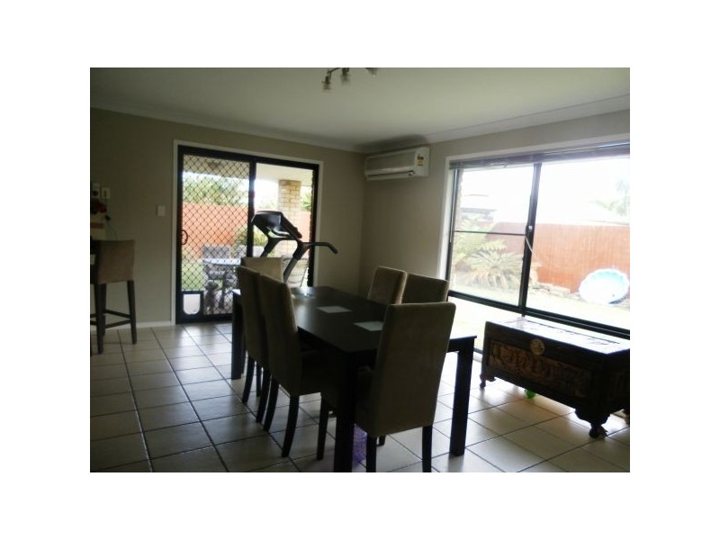 8  Statesman Cct, Sippy Downs QLD 4556