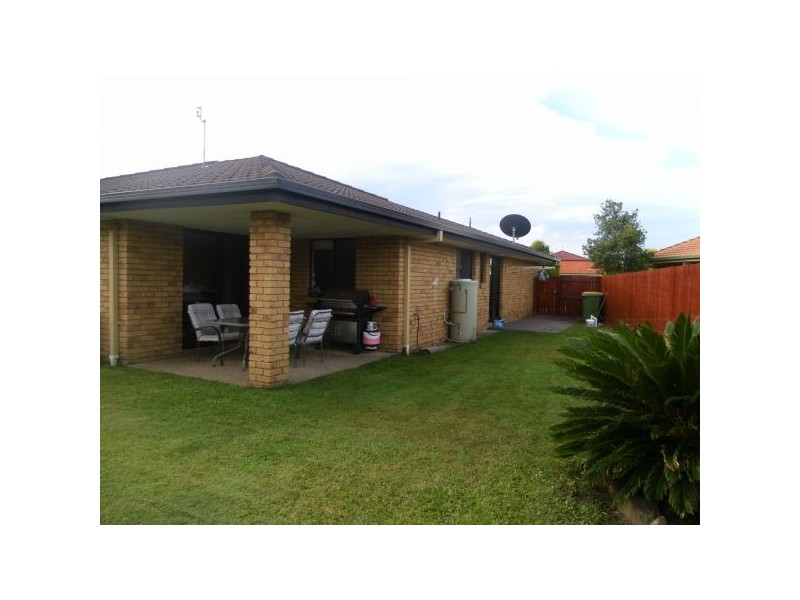 8  Statesman Cct, Sippy Downs QLD 4556