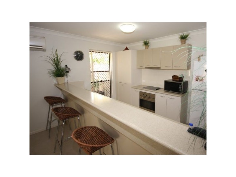 16 Burrows St, Sippy Downs QLD 4556