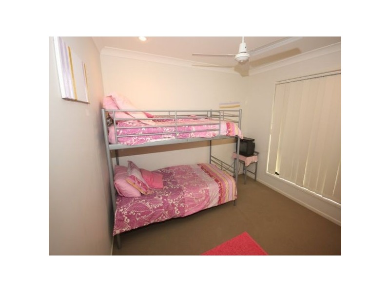 16 Burrows St, Sippy Downs QLD 4556