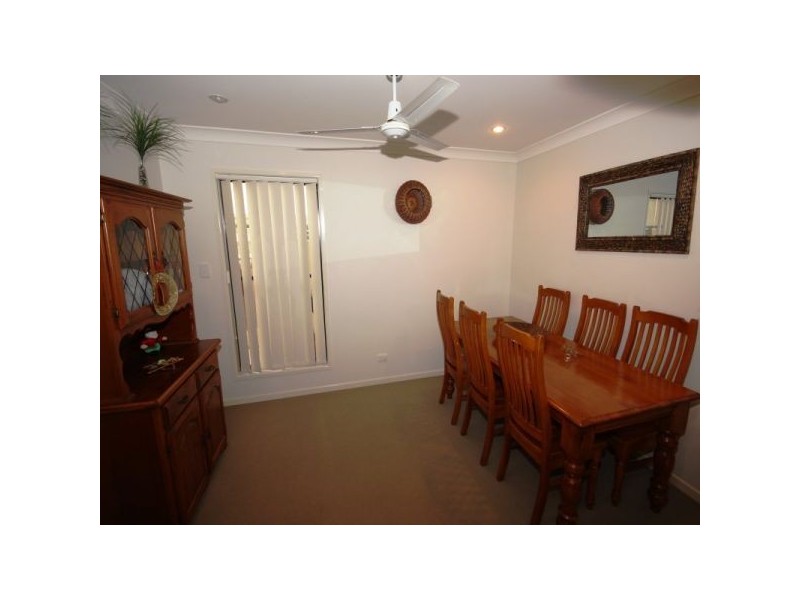 16 Burrows St, Sippy Downs QLD 4556