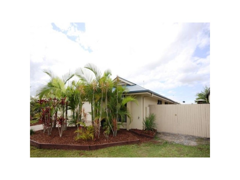 16 Burrows St, Sippy Downs QLD 4556