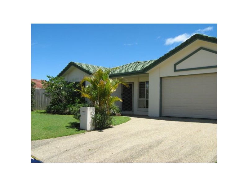 17 Bernheid Cres, Sippy Downs QLD 4556