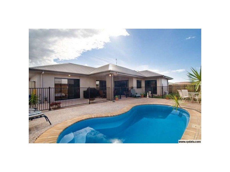 10 Basie St, Sippy Downs QLD 4556
