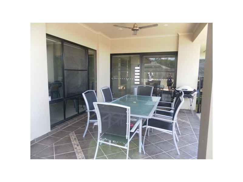 10 Basie St, Sippy Downs QLD 4556
