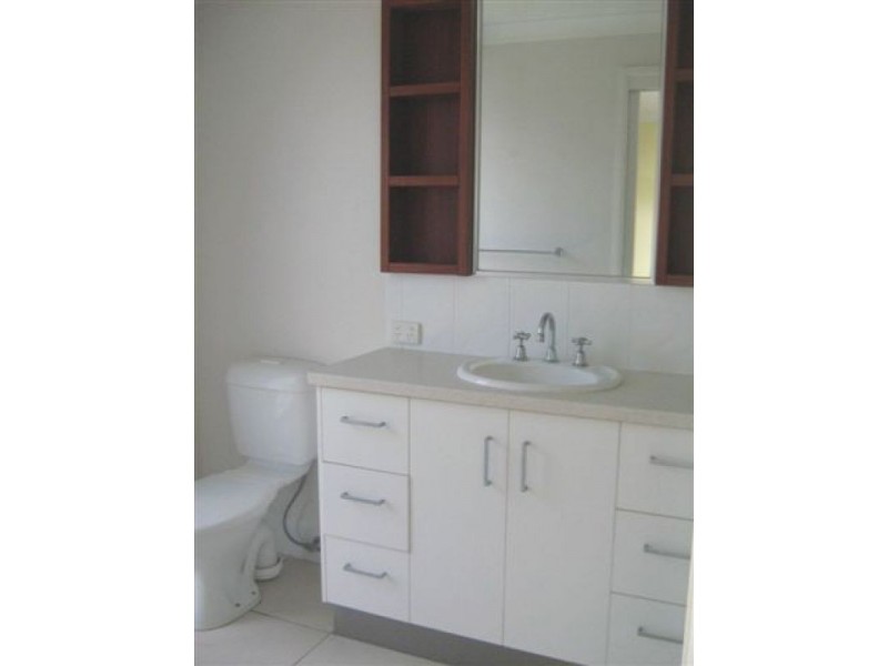 8 Bateman Street, Sippy Downs QLD 4556