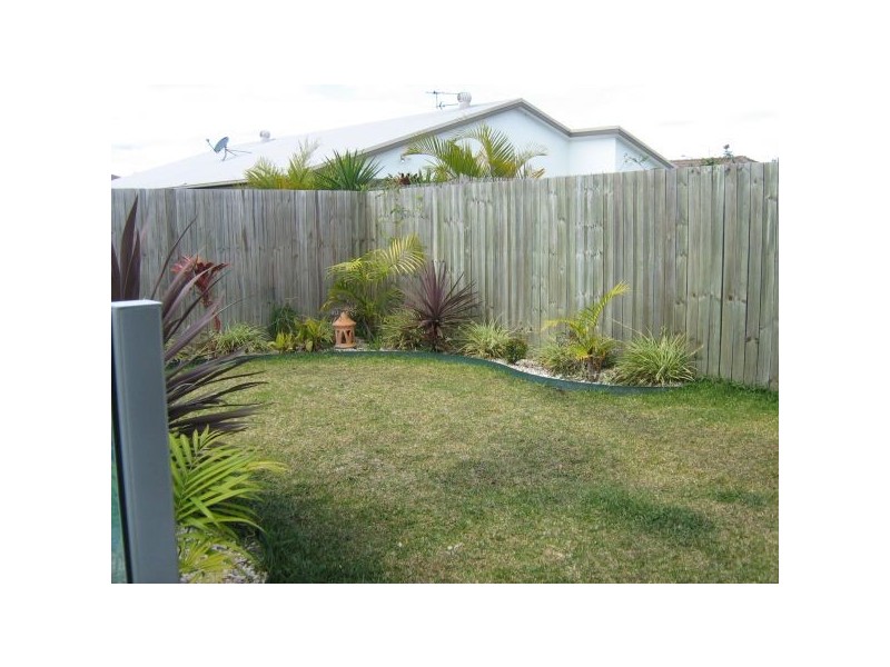 8 Bateman Street, Sippy Downs QLD 4556