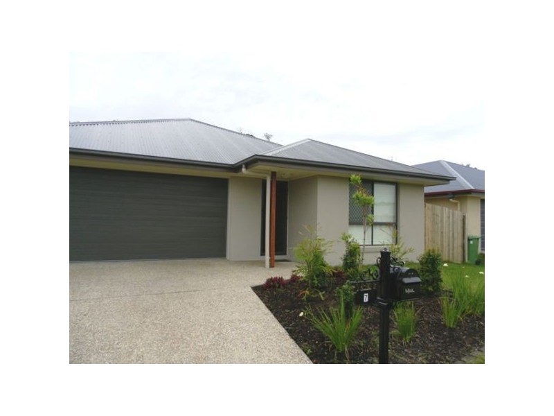 7 Wisteria Cresent, Sippy Downs QLD 4556