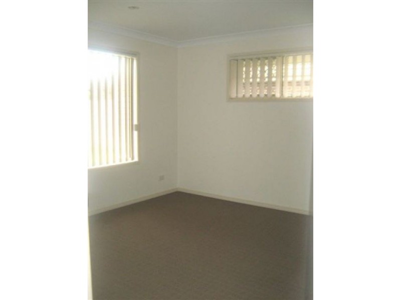 24 James Cook Drive, Sippy Downs QLD 4556