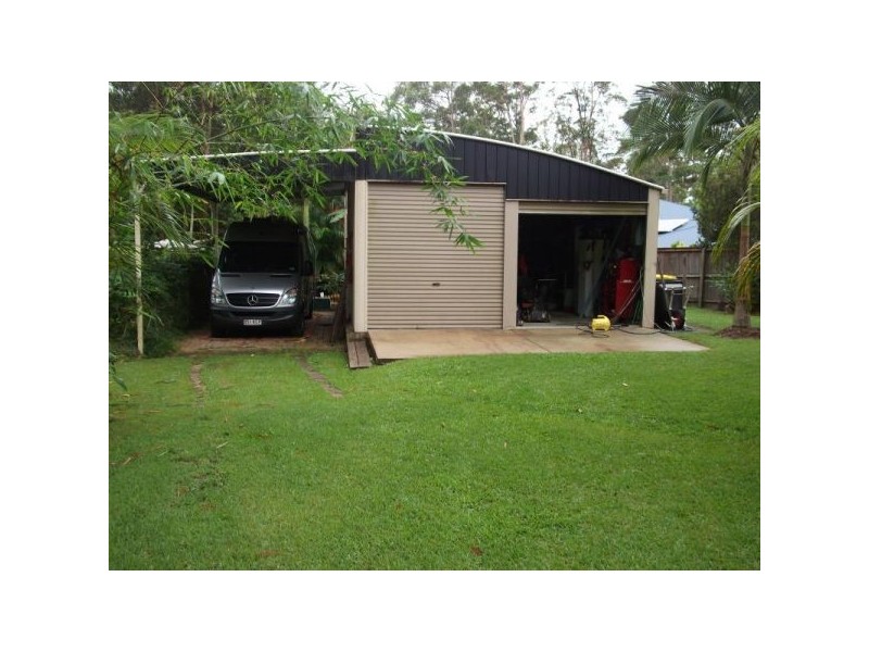 20 Samuel Place, Mooloolah Valley QLD 4553