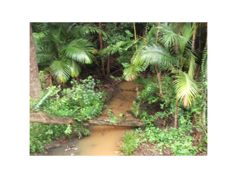 20 Samuel Place, Mooloolah Valley QLD 4553