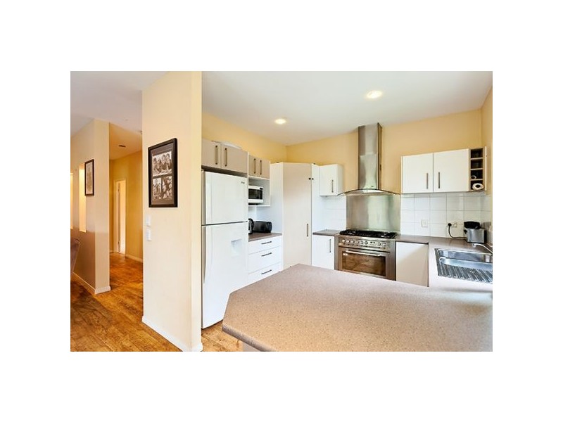 8 The Rivers Edge, Mooloolah Valley QLD 4553