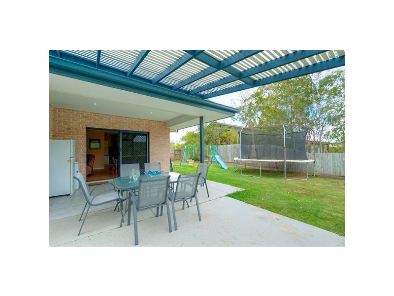 8 The Rivers Edge, Mooloolah Valley QLD 4553