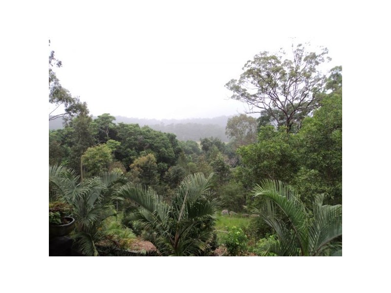 8 The Rivers Edge, Mooloolah Valley QLD 4553