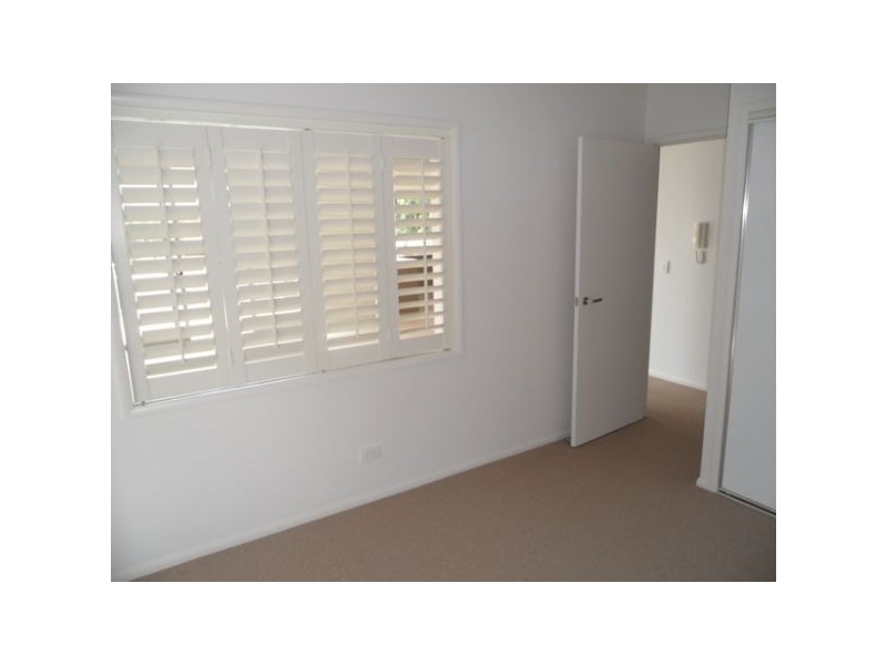 Unit 9/ 6 Dophin Drive, Bribie Island QLD 4507