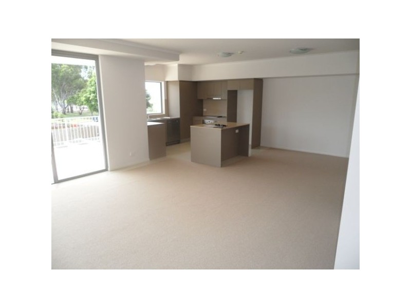 Unit 9/ 6 Dophin Drive, Bribie Island QLD 4507