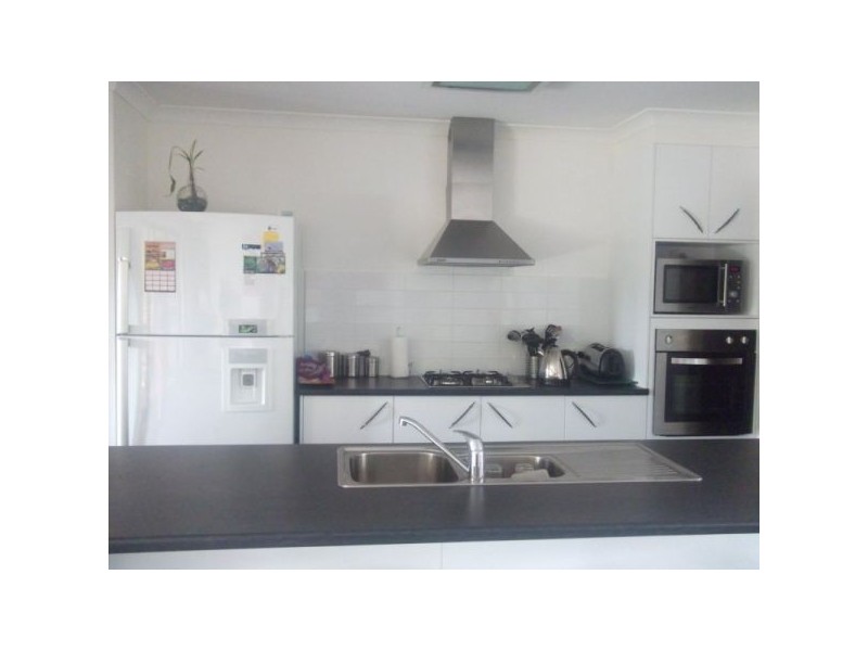 4 Oldham Court, Mooloolah Valley QLD 4553