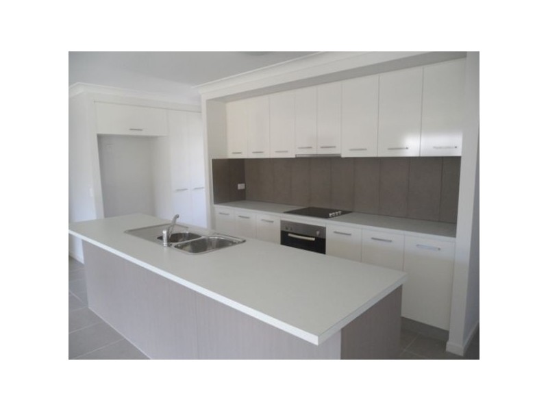 13 Forest Grove, Sippy Downs QLD 4556