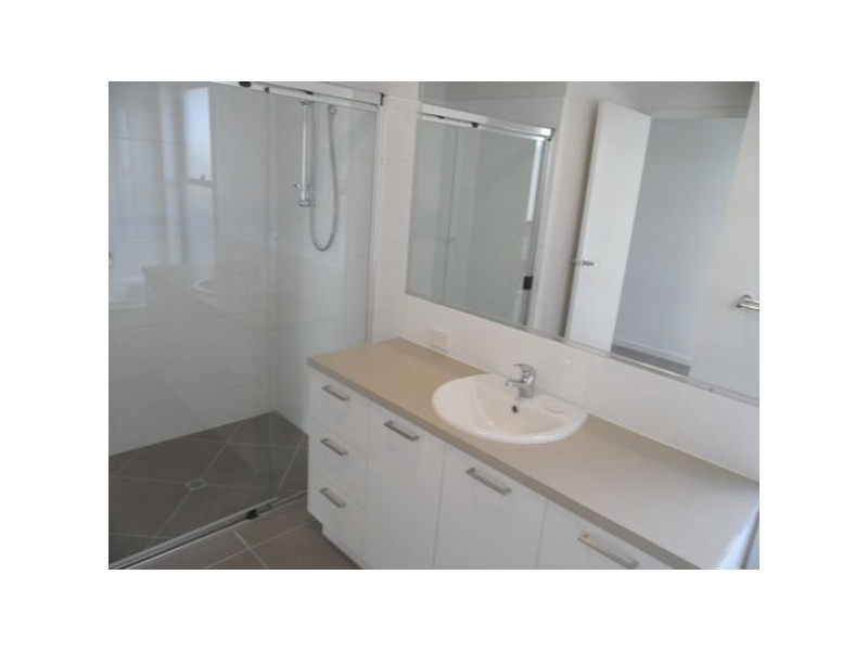 8 Sherbrooke, Sippy Downs QLD 4556