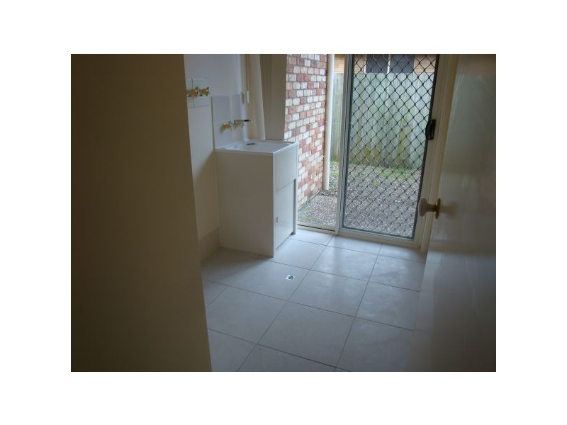 20 Columbia St, Sippy Downs QLD 4556